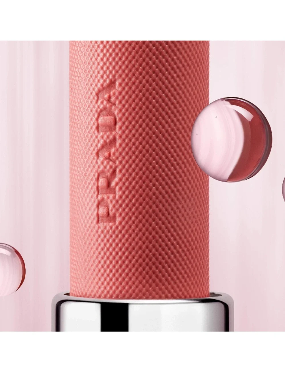 Prada Light Refillable Glowing Lip Oil Stick in Rose U016 Bubblegum Pink